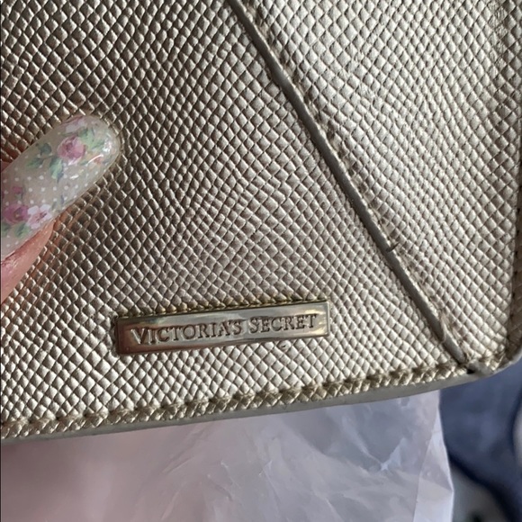 Purse - Picture 4 of 4